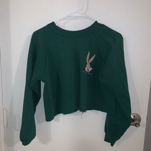 Cropped bugs bunny crew neck